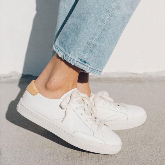 Tips On Wearing Sneakers With Jeans Skirts, 49% OFF